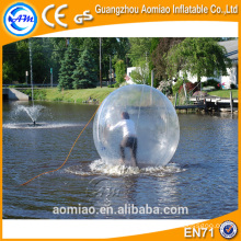 Sport lance les jeux de balle !! Boule de bulle balle d&#39;eau / marche sur boule en plastique d&#39;eau